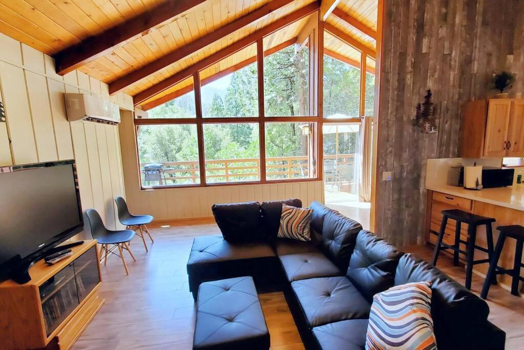 Redwood Retreat, Mountains, Adventure And Nature Ponderosa Εξωτερικό φωτογραφία